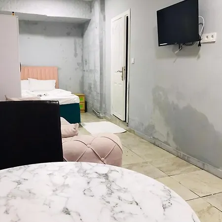 Aparthotel Tekyamac House *